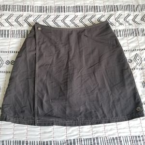 Sahalie Skort size 4